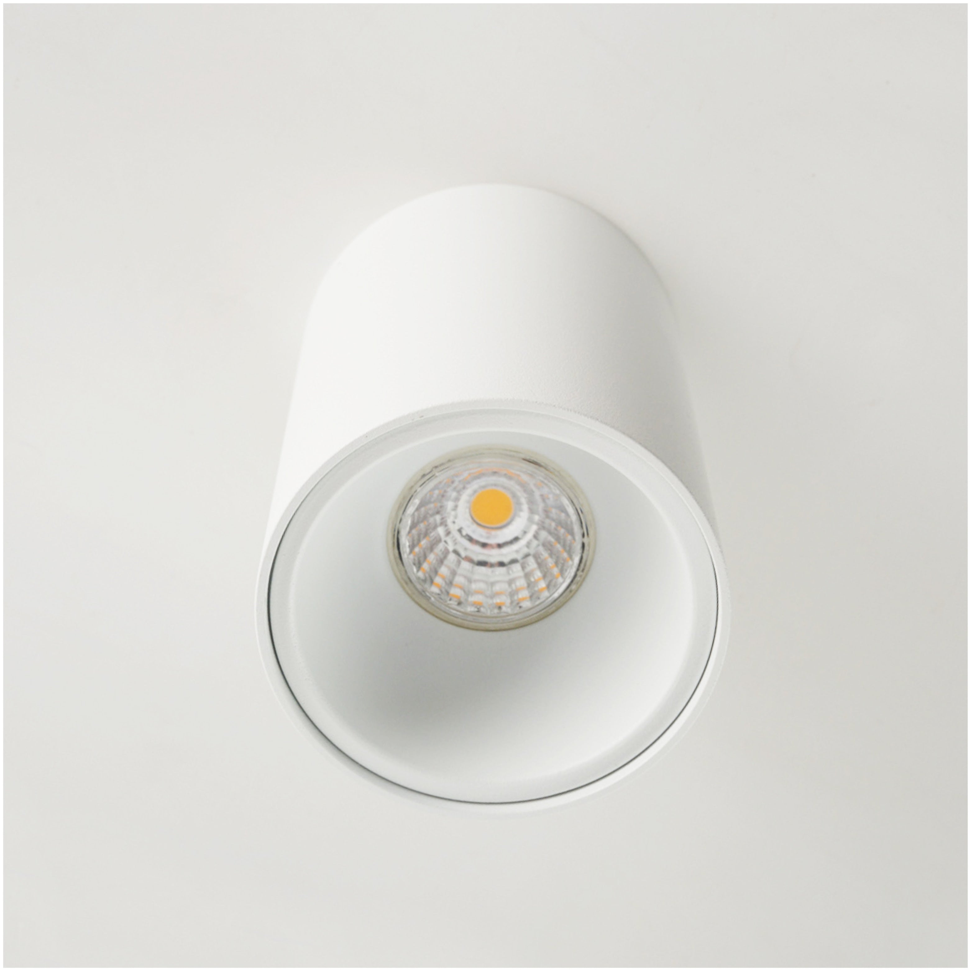 Sufitowa Oprawa Oświetleniowa Natynkowa Biała na GU10 TUBA